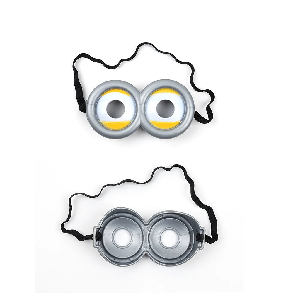 Despicable Me: Become a Minion (costume) // (Glasses sold separately)